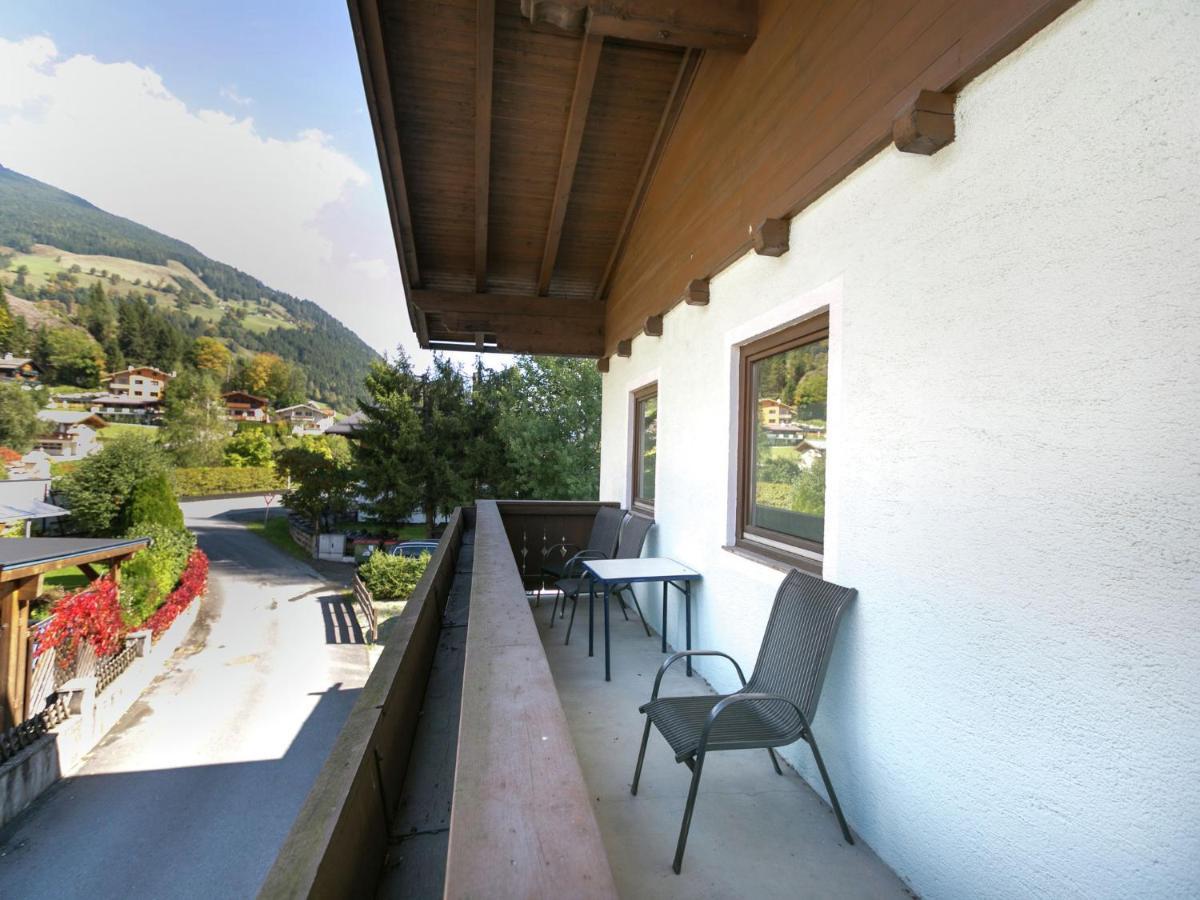 Apartment In Salzburgerland Near The Ski Area Viehhofen Exterior photo